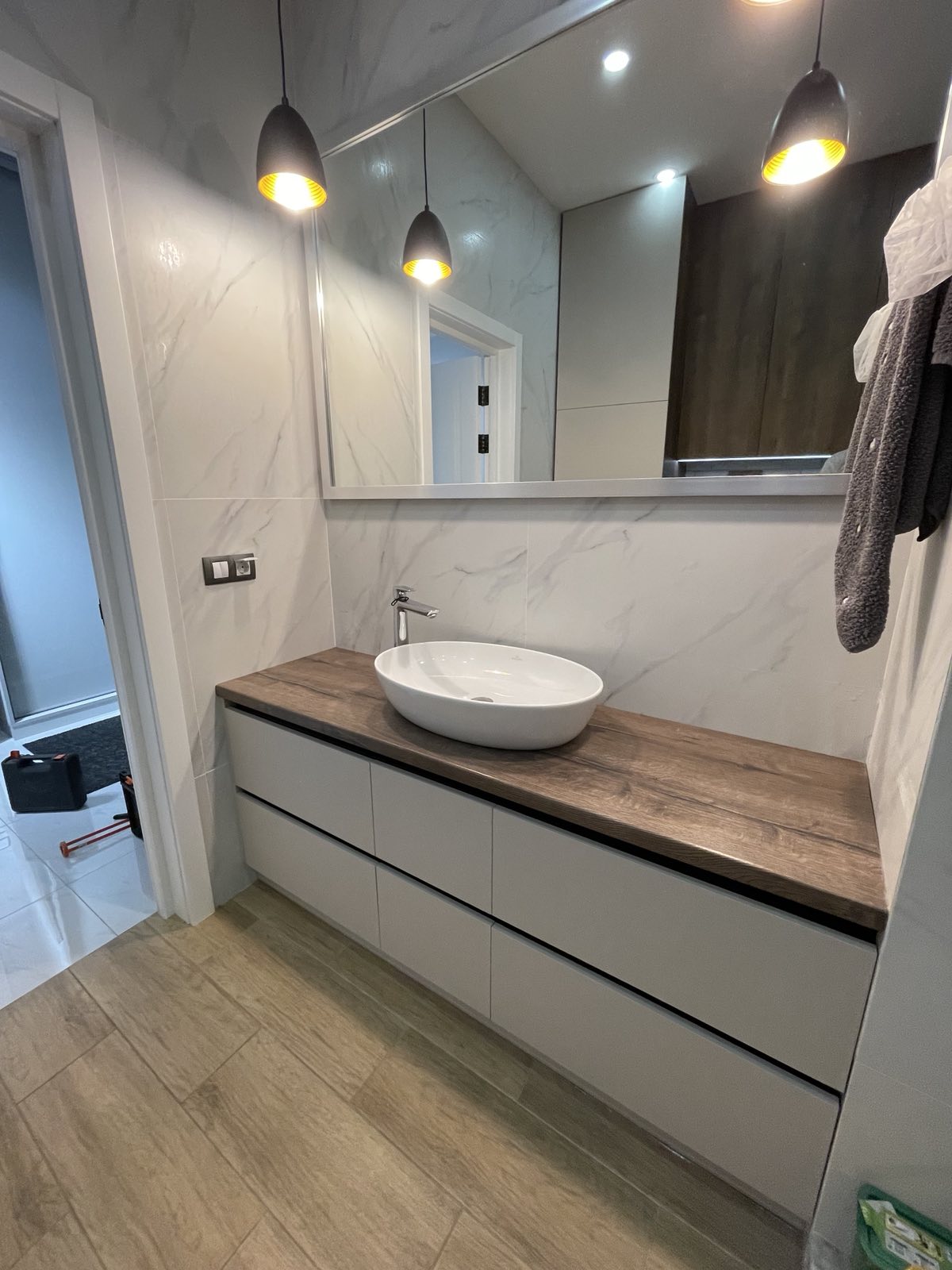 Long Timber Vanity portfolio image 2