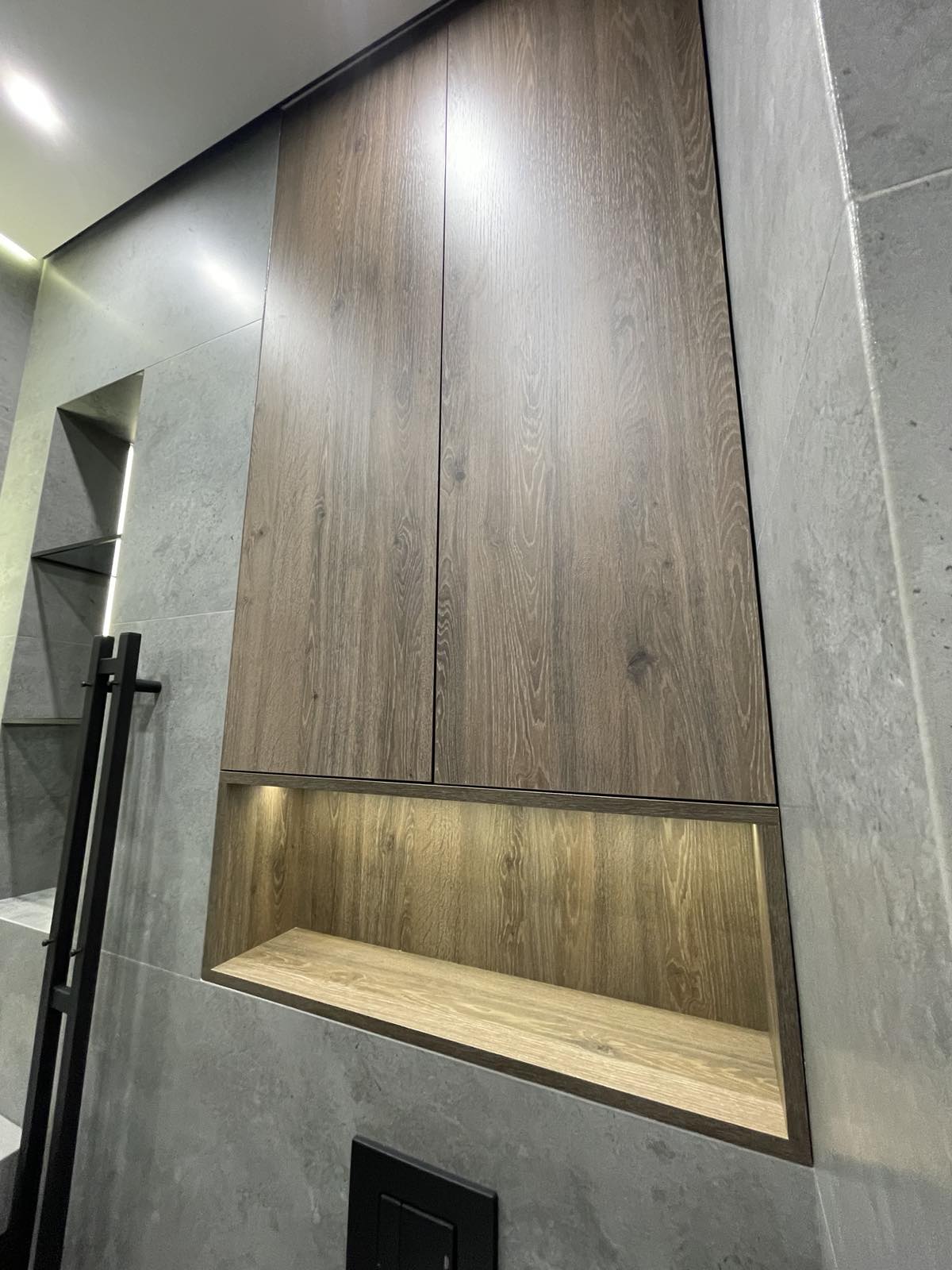 Timber Entry Wardrobe Joinery portfolio image 2