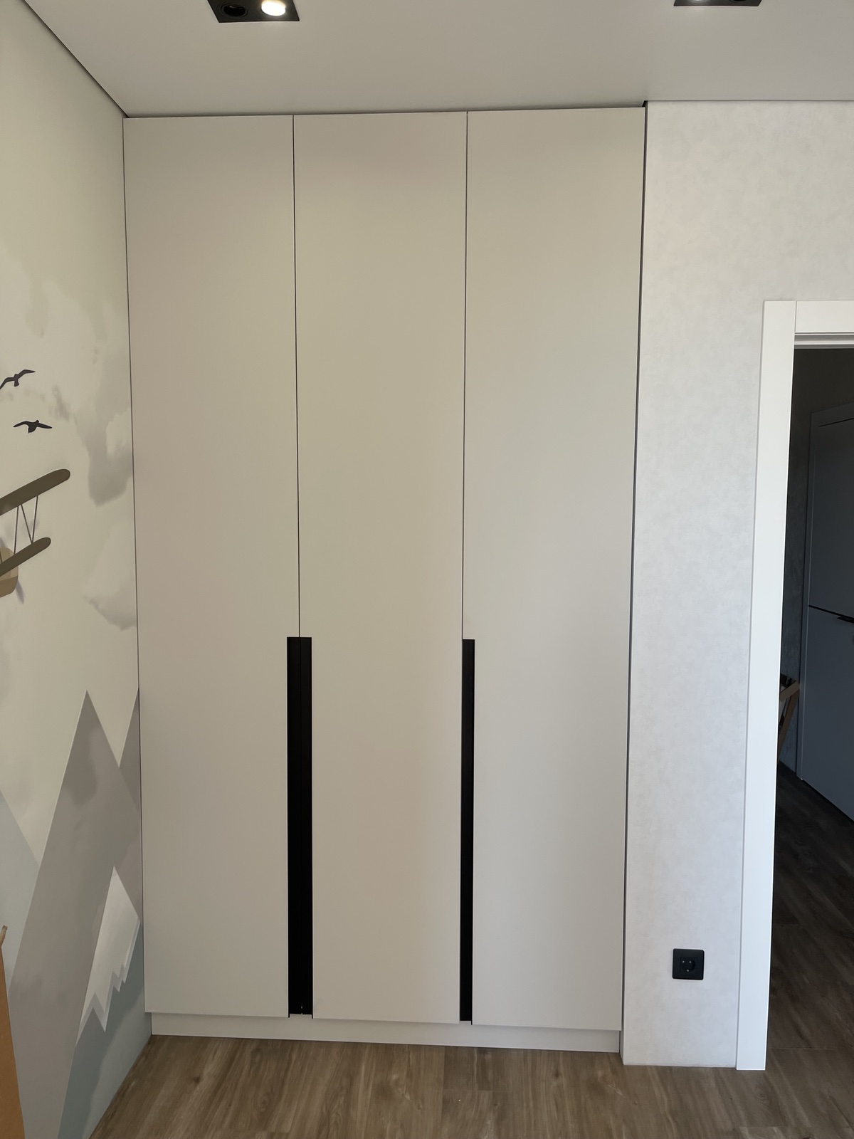 Built-In Wardrobe Detail Set portfolio image 7